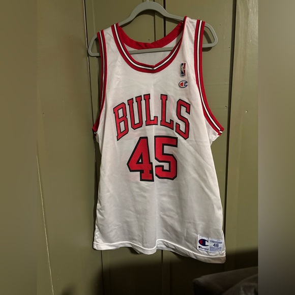 Champion Other - Champion Chicago Bulls #45 White Athletic Jersey size 48